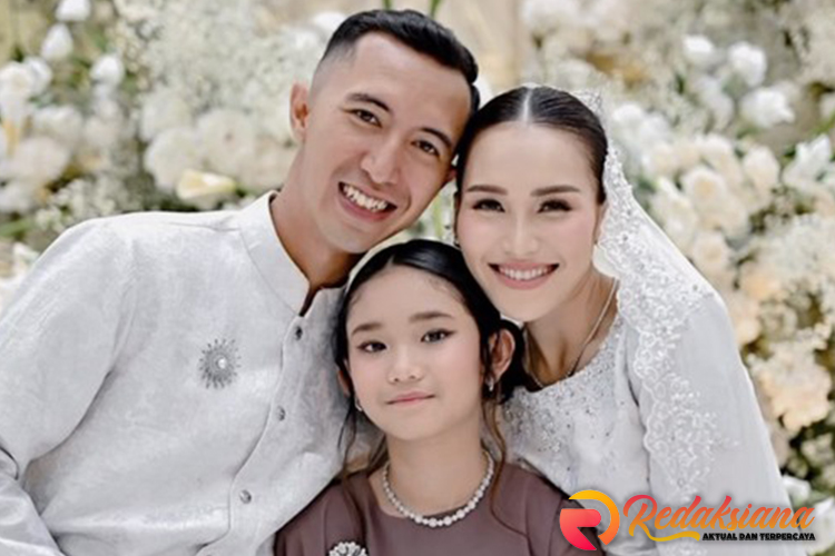 Ayu Ting Ting Putus dengan Muhammad Fardhana