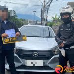 Polisi Ungkap Wisatawan Pakai Pelat Palsu Lolos Gage di Puncak