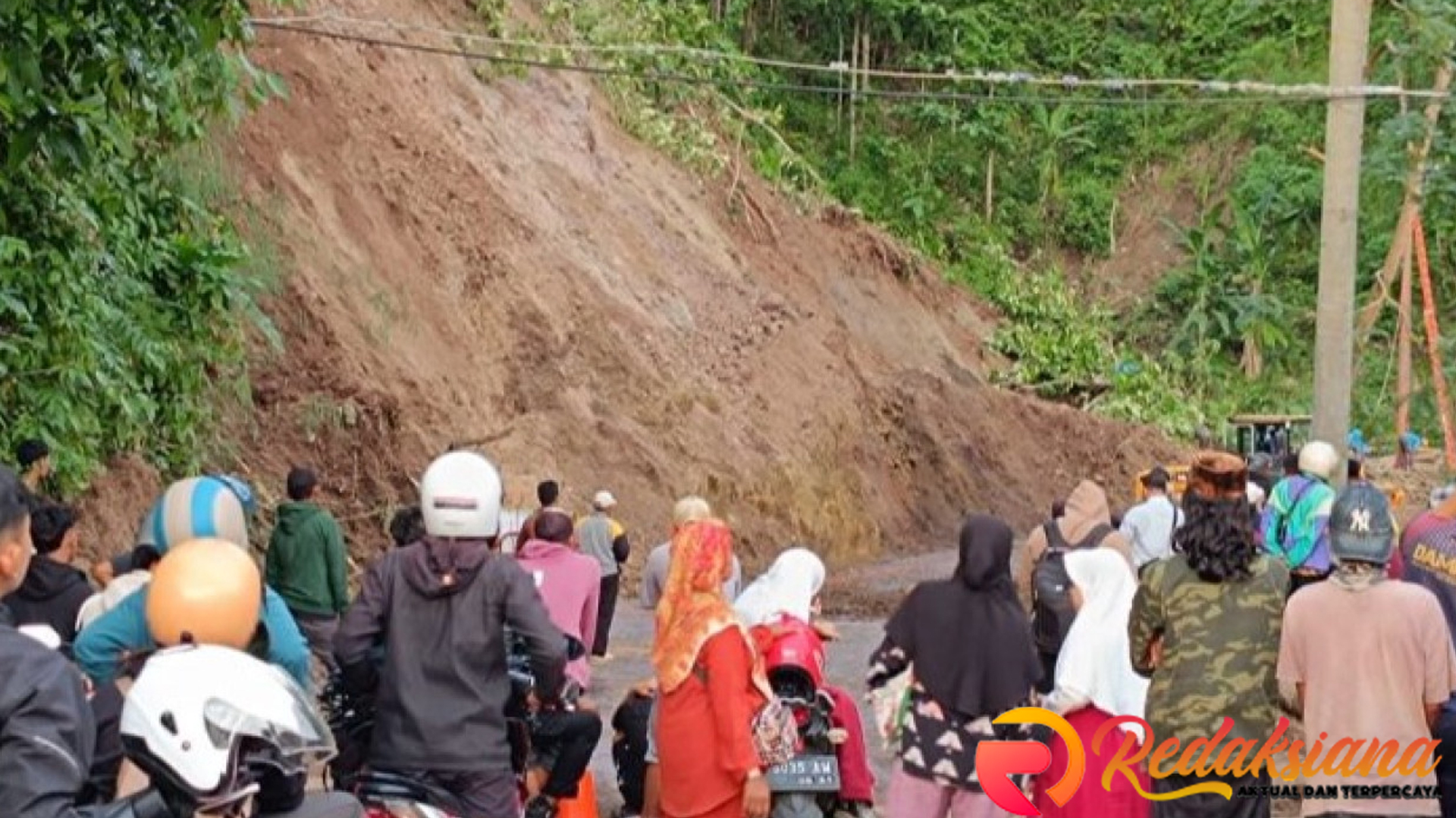 Longsor Sukabumi: Jalan Bagbagan-Kiaradua Kembali Tertimbun