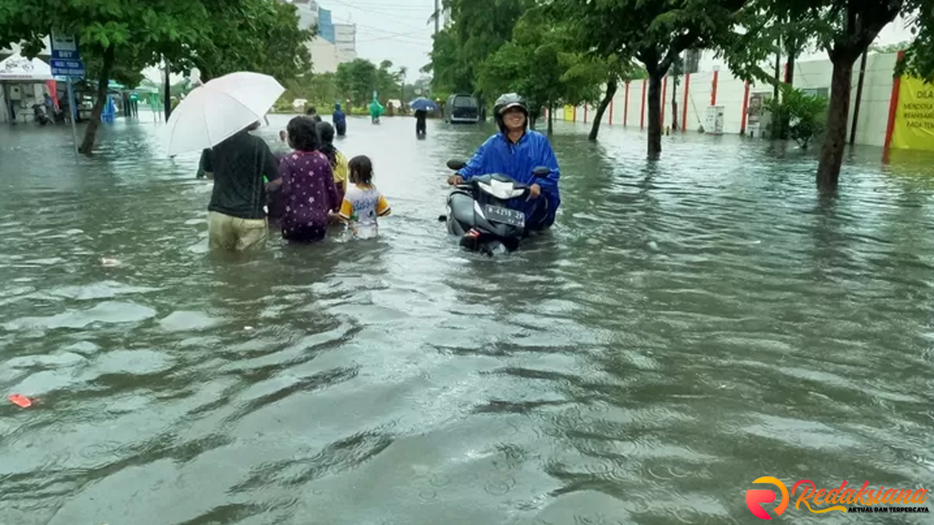 Ketika Banjir Melanda Semarang: Pendidikan Siswa Jadi Taruhan